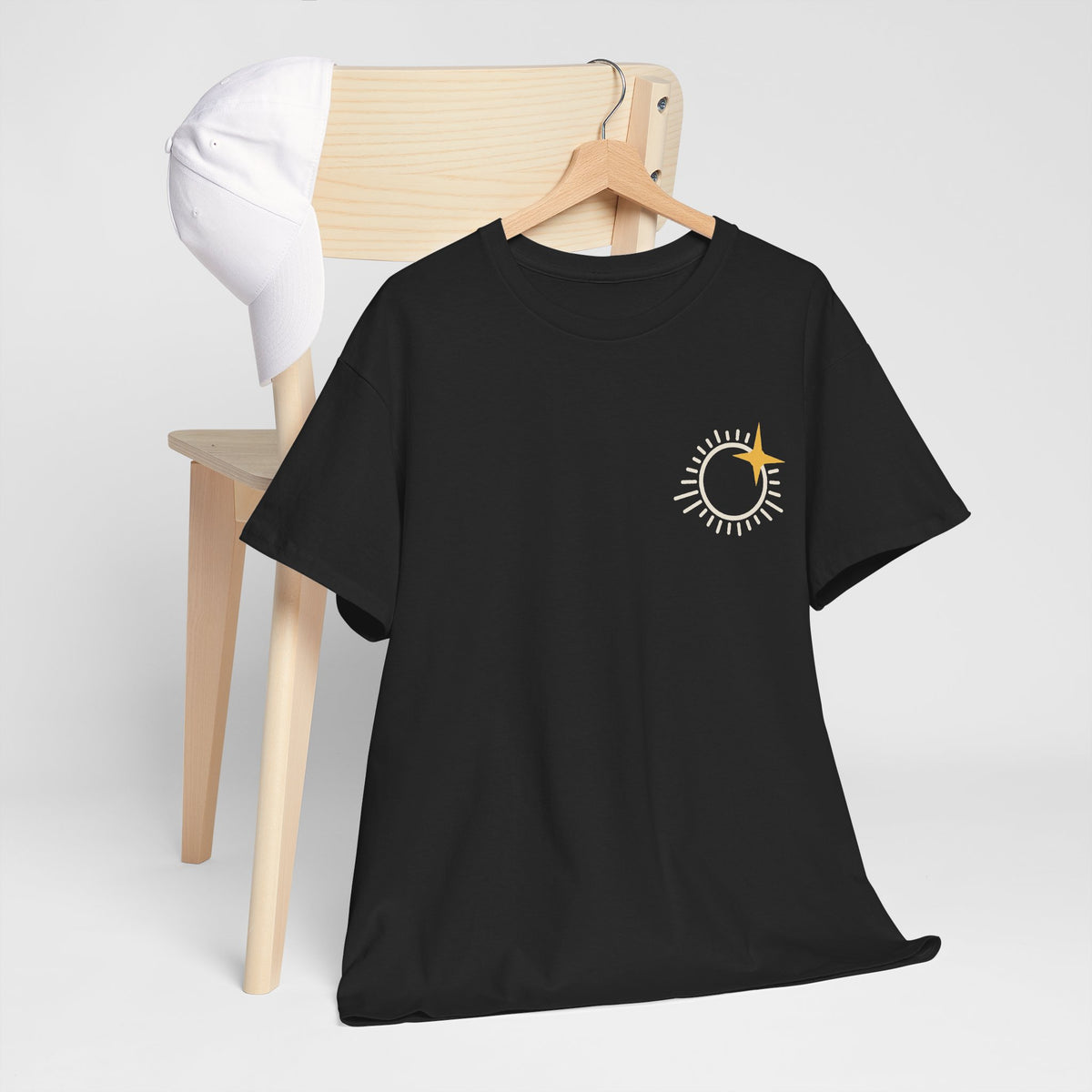 Ansicht: Totality – am Stuhl